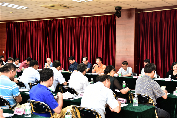 罗健东副校长在本科教学审核评估整改工作会议上做总结讲话
